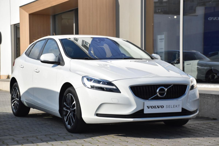 Volvo V40 T2 MOMENTUM AUT 1.maj. 1.5 Momentum