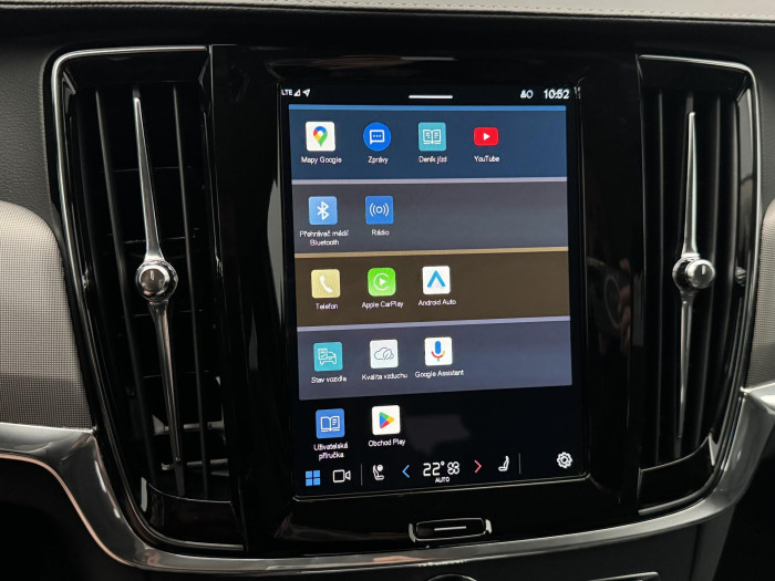 Volvo V90 CC B4 AWD PLUS CZ 1.maj
