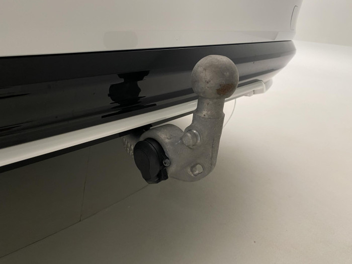 Volvo S60 T6 AWD PLUS DARK REZERVACE