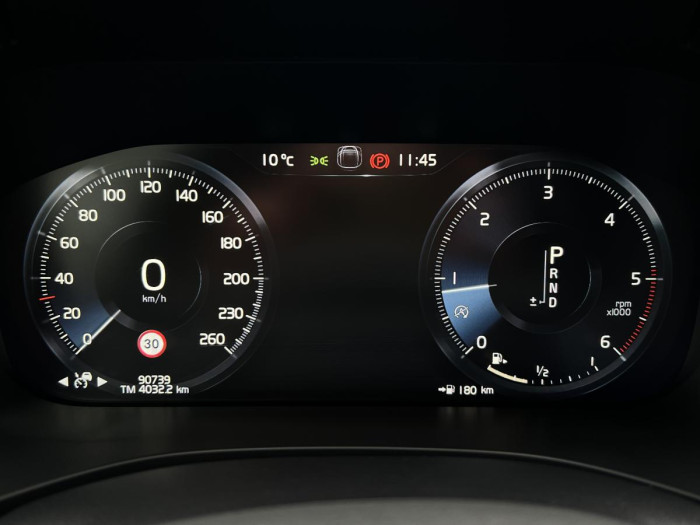 Volvo XC60 D4 AWD R-DESIGN Aut 1.maj. 2.0 d