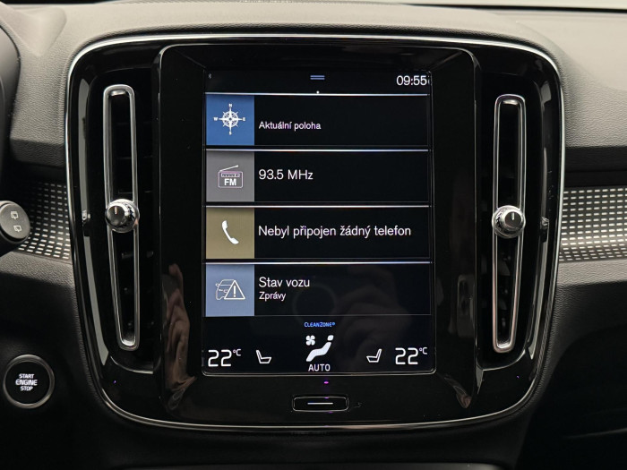 Volvo XC40 D4 AWD R-DESIGN AUT CZ 1. maj 2.0 d