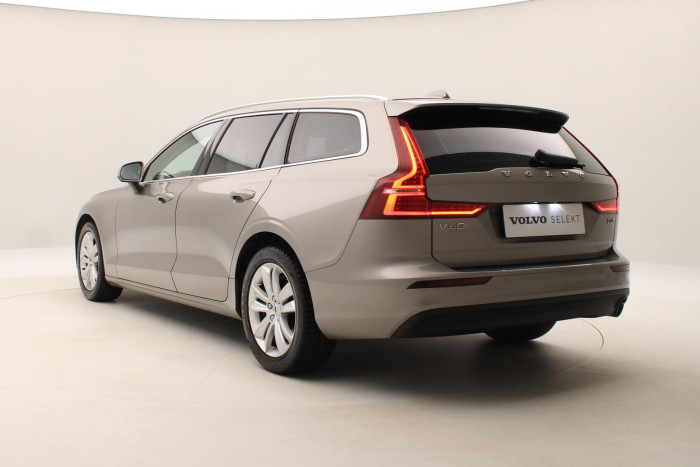 Volvo V60 D3 MOMENTUM AUT CZ  REZERVACE 2.0 d Momentum