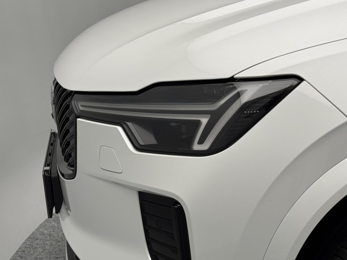 Volvo XC90 B5 AWD AUT DARK ULTRA 7 míst