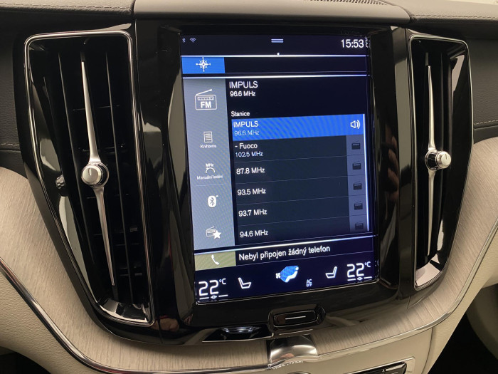 Volvo XC60 B4 AWD DARK PLUS AUT CZ