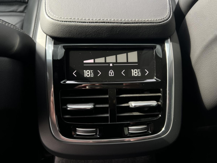 Volvo S90 B5 AWD R-DESIGN Aut 1.maj.
