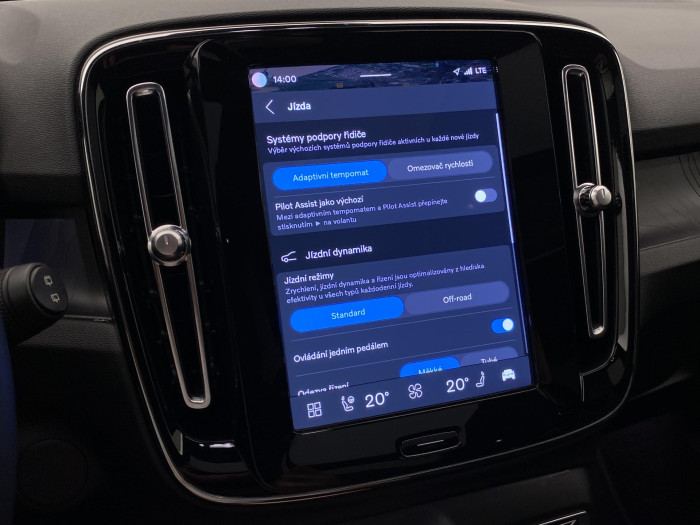 Volvo XC40 RECHARGE TWIN ENGINE ULTRA CZ