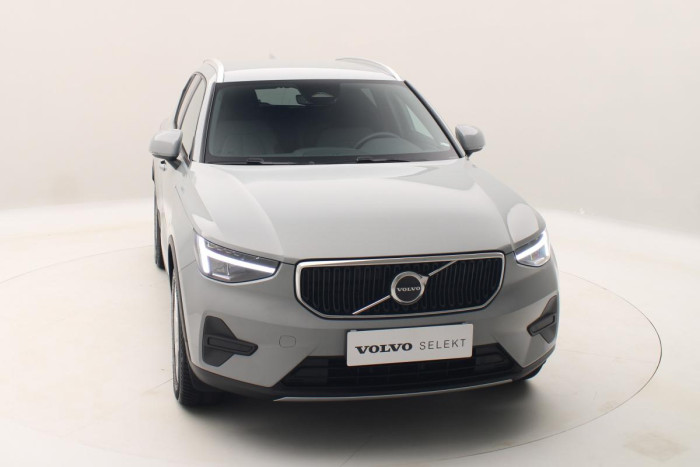 Volvo XC40 B4 PLUS CZ REZERVACE