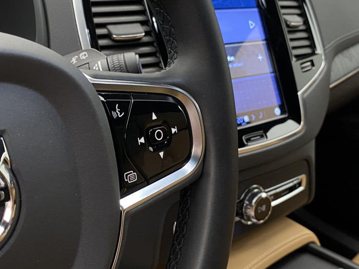 Volvo XC90 B6 AWD BRIGHT PLUS AUT CZ