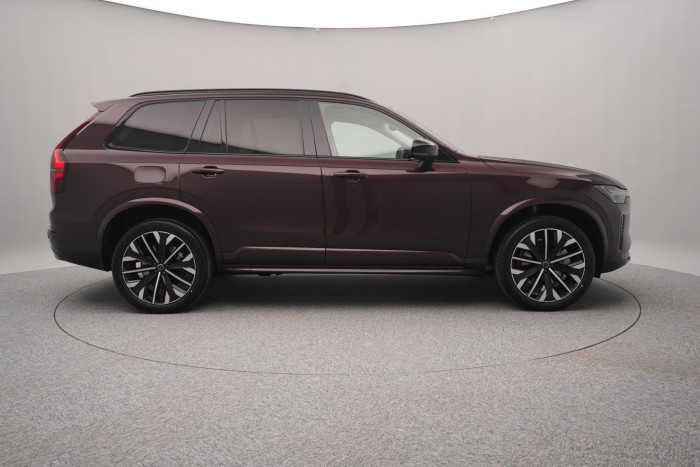 Volvo XC90 B5 AWD AUT DARK PLUS 7 míst