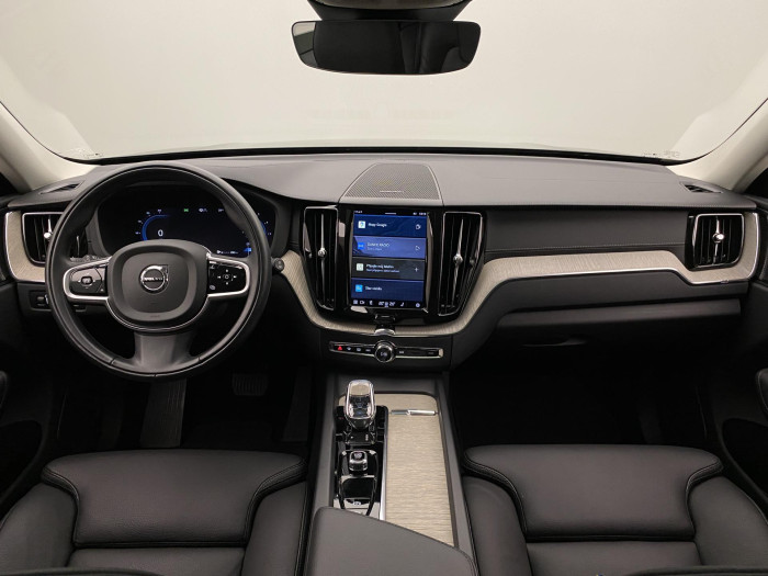 Volvo XC60 B5 AWD INSCRIPTION AUT