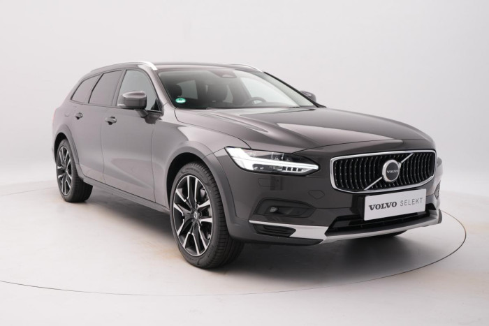 Volvo V90 CC B4 AWD PLUS REZERVACE