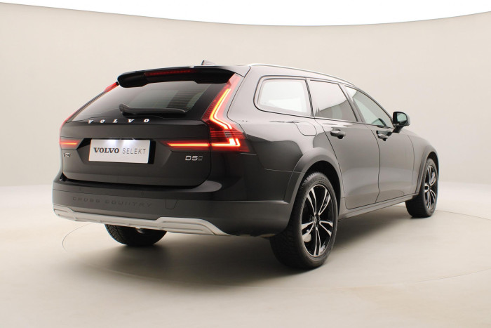 Volvo V90 CC D5 AWD MOMENTUM AUT 2.0 d CC CC Momentum