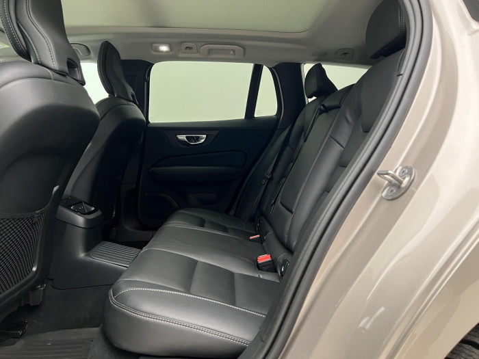 Volvo V60 T6 AWD AUT RECHARGE DARK ULTRA