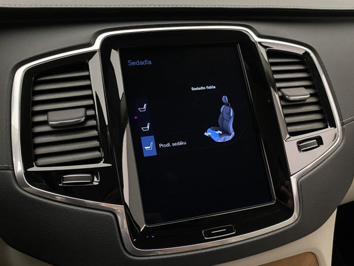 Volvo XC90 D5 AWD INSCRIPTION REZERVACE 2.0 d