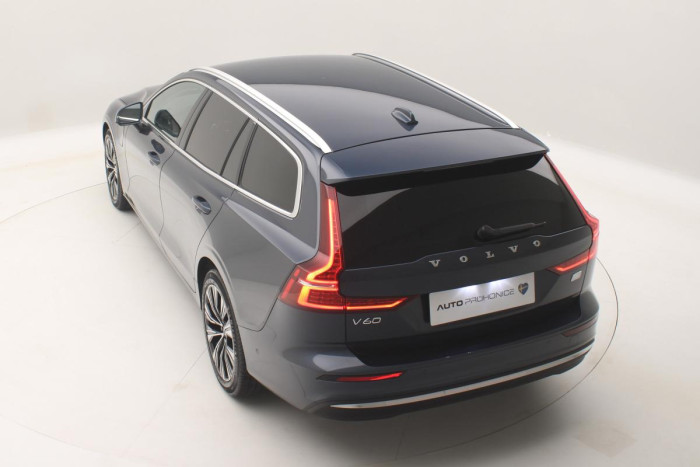 Volvo V60 T6 AWD AT RECHARGE BRIGHT PLUS 2.0 AT Plus