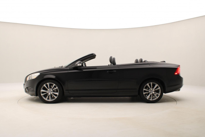 Volvo C70 D4 MOMENTUM AUT NAVIGACE 2.0 d Momentum