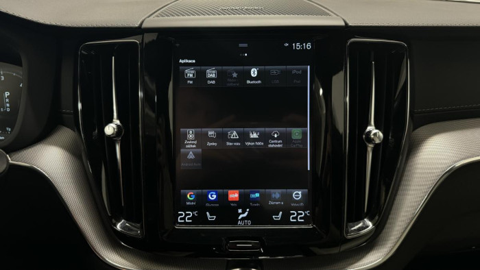 Volvo XC60 D4 INSCRIPTION AUT REZERVACE 2.0 d