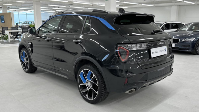 Lynk & Co 01 PHEV DCT AUT 1.maj. REZERVACE