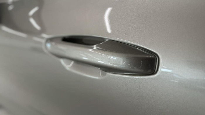 Volvo V60 D4 INSCRIPTION AUT REZERVACE 2.0 d