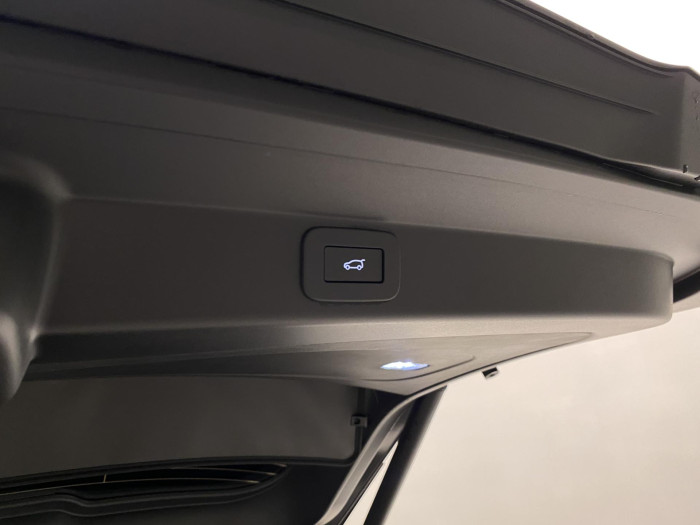 Land Rover Range Rover Sport D250 DYNAMIC SE AWD AUT 3.0 d Dynamic SE