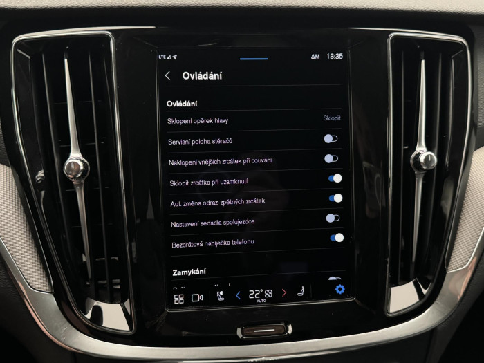 Volvo V60 CC B5 AWD PLUS AUT 1.maj