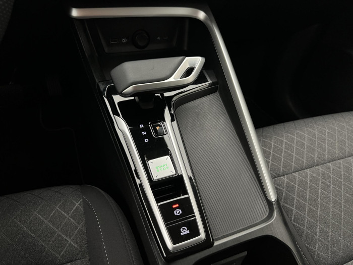 MG ZS 1.5 EMOTION HYBRID+ AUT CZ