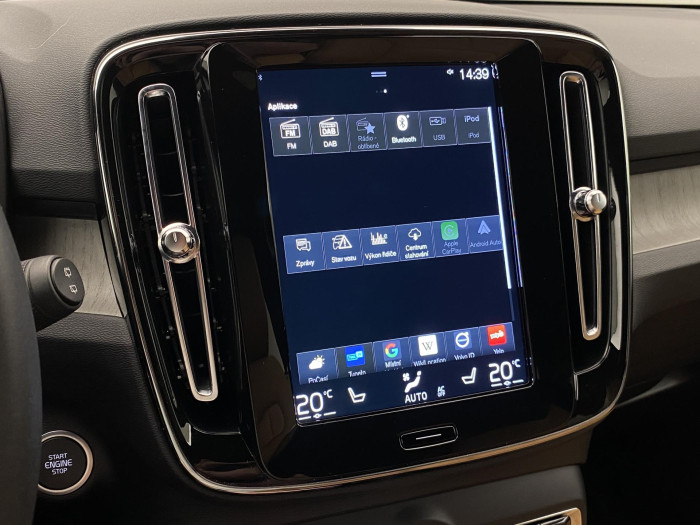 Volvo XC40 B4 AWD INSCRIPTION AUT CZ