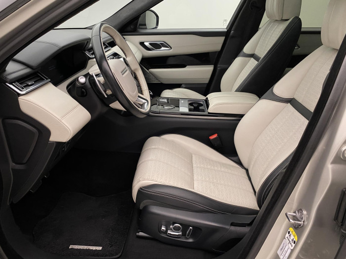 Land Rover Range Rover Velar D275 R-DYNAMIC AWD REZERVACE 3.0 d Dynamic