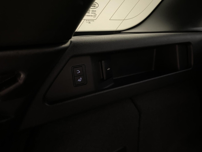 Land Rover Discovery Sport D200 DYNAMIC SE AWD AUT 2.0 d Dynamic SE