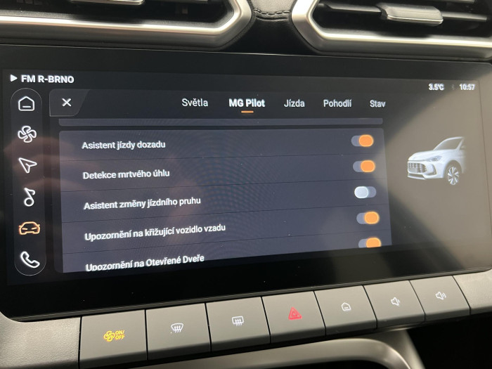 MG ZS 1.5 EXCLUSIVE HYBRID+ AUT CZ 1.5 Exclusive