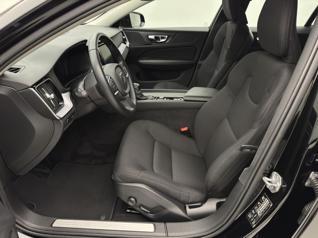 Volvo V60 D4 MOMENTUM AUT 2.0 d Momentum