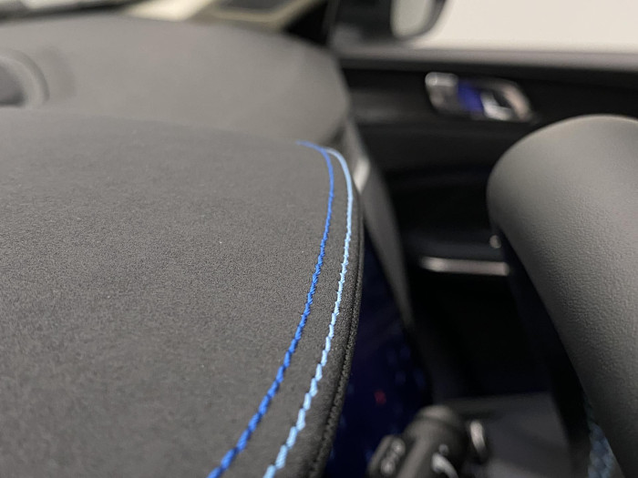 Lynk & Co 01 PHEV DCT AUT REZERVACE