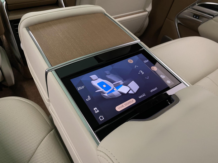 Land Rover Range Rover SV P530 SWB AWD AUT CZ