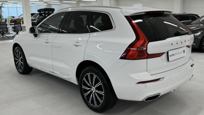 Volvo XC60 B5 AWD INSCRIPTION REZERVACE