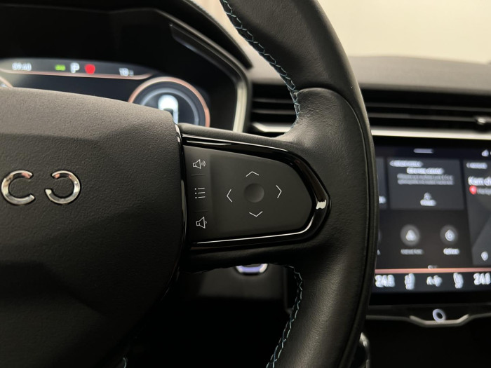 Lynk & Co 01 HEV Aut