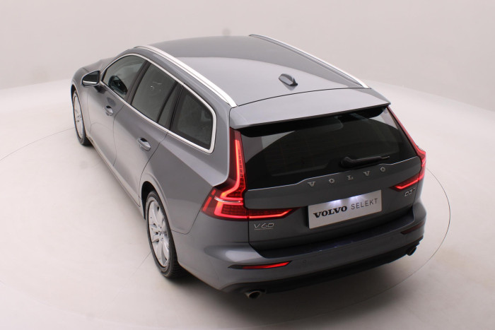 Volvo V60 D3 AWD MOMENTUM AUT CZ 2.0 d Momentum