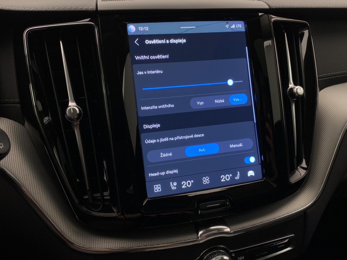 Volvo XC60 B5 AWD DARK ULTIMATE AUT CZ