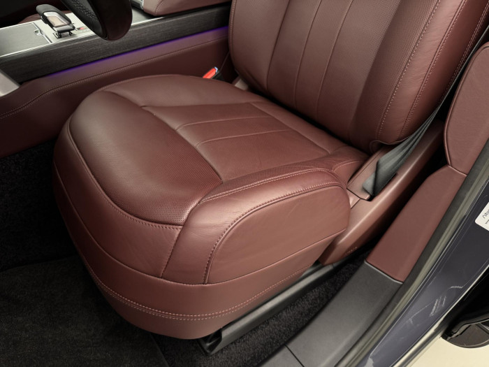 Land Rover Range Rover P530 AUTOBIOGRAPHY REZERVACE