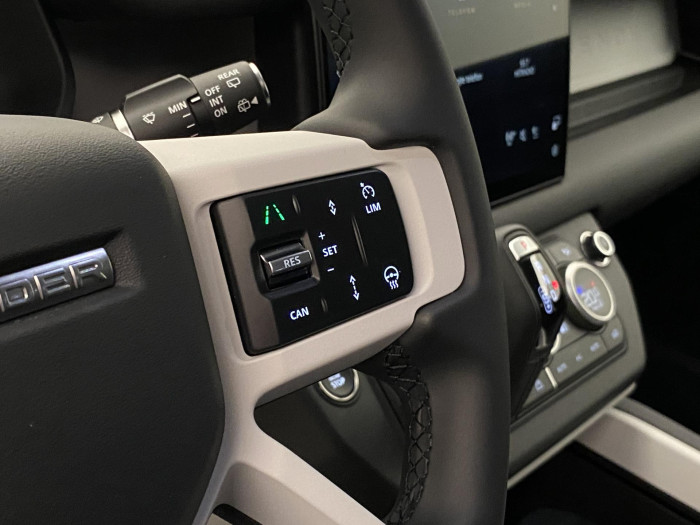 Land Rover Defender 110 D200 S AWD AUT 3.0 d