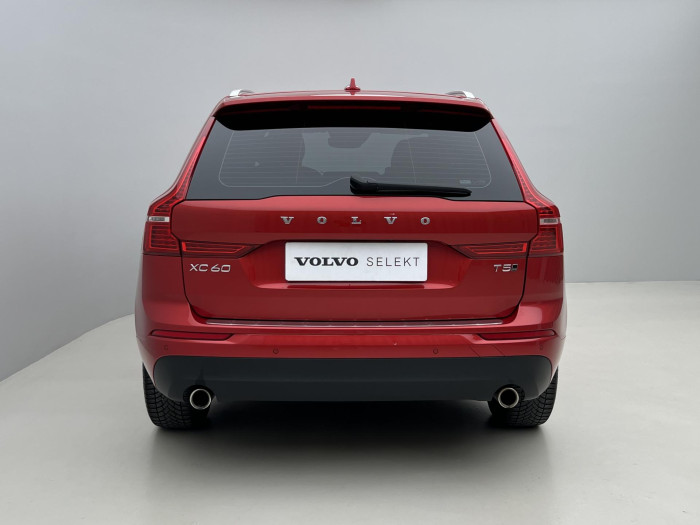 Volvo XC60 T5 AWD MOMENTUM PRO AUT 2.0 Momentum