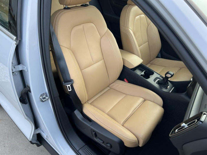 Volvo XC40 D3 INSCRIPTION 1.maj. 2.0 d