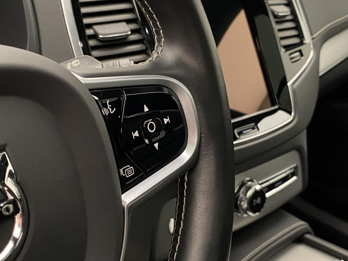 Volvo XC90 B5 AWD R-DESIGN AUT CZ