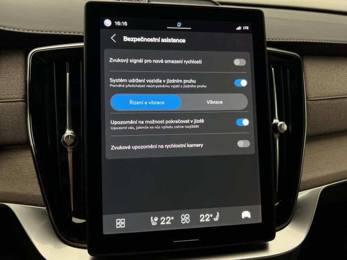 Volvo XC90 T8 AWD RECHARGE DARK ULTRA AUT