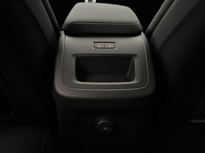 Volvo XC60 T6 AWD AUT DARK PLUS