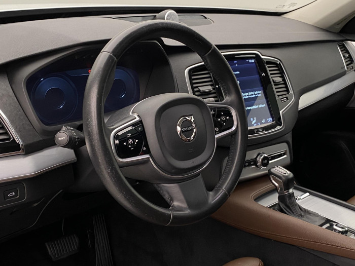 Volvo XC90 T6 AWD MOMENTUM AUT 2.0 Momentum