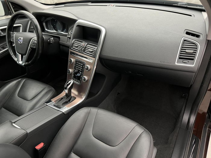 Volvo XC60 D4 SUMMUM AUT 2.0 d Summum