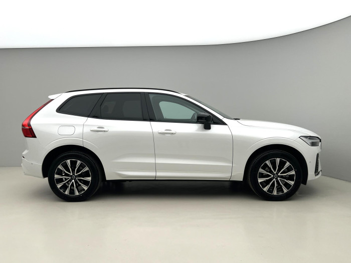 Volvo XC60 B5 AWD PLUS DARK AUT 1.maj.