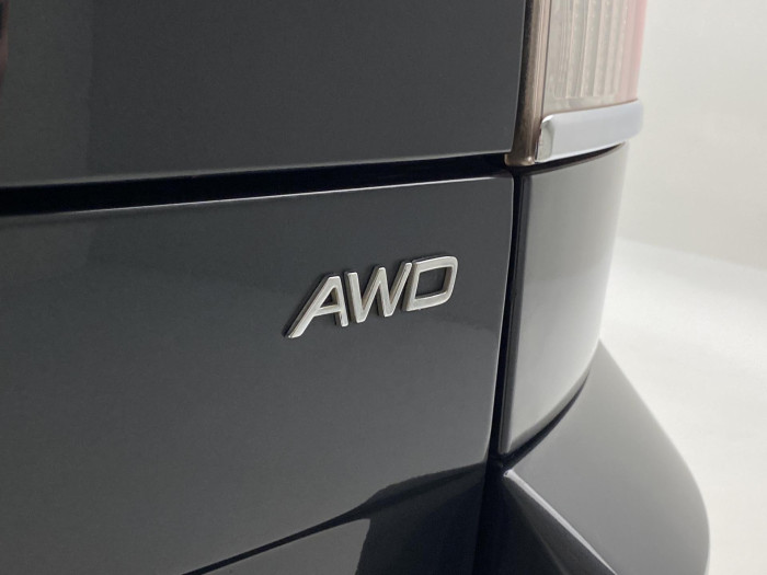 Volvo XC90 2.4 D5 AWD SUMMUM AUT 7 míst 2.4 d Summum