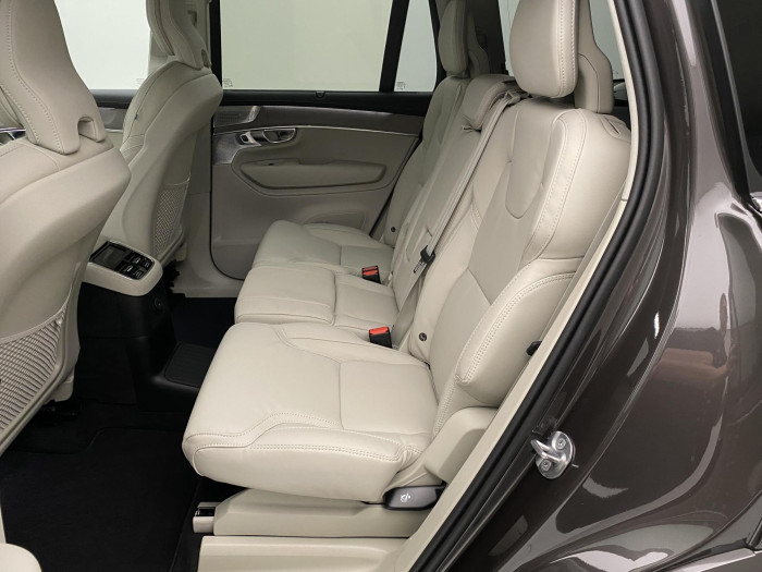Volvo XC90 T8 AWD RECHARGE BRIGHT PLUS 7m