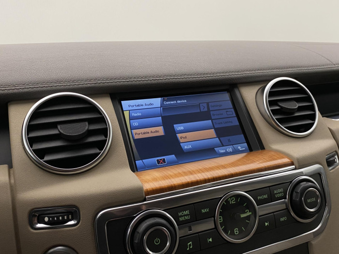 Land Rover Discovery SDV6 HSE AWD AUT CZ